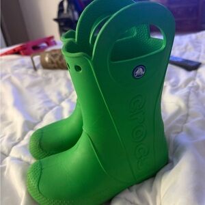 CROCS Kids Vibrant Green Rain Boots